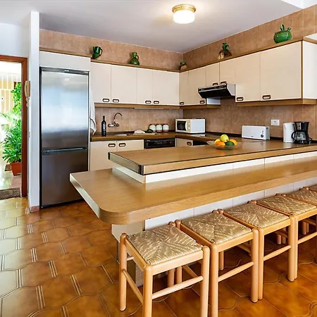 Spacious In Palmas De Gran Canaria 147 M² Terrace Апартаменты *