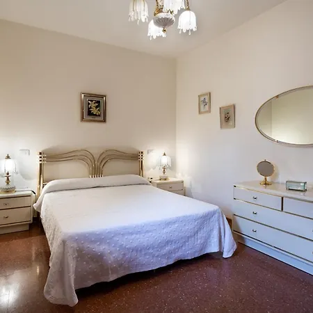 Spacious In Palmas De Gran Canaria 147 M² Terrace Лас-Пальмас-де-Гран-Канария